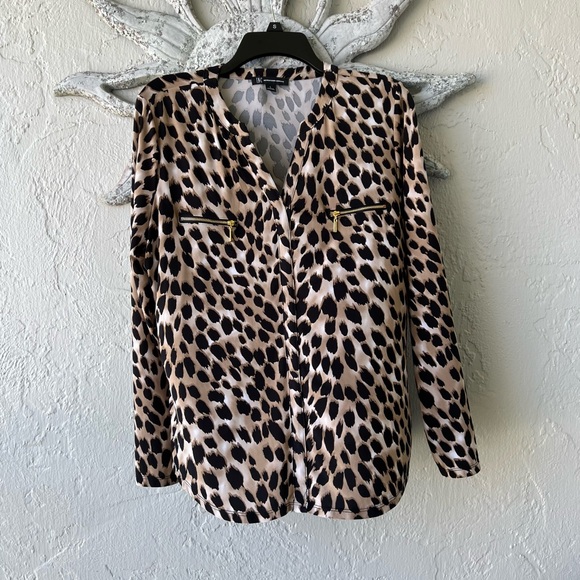 INC International Concepts Ombré Cheetah Zip Pocket Long Sleeve Top Women’s - Picture 8 of 14